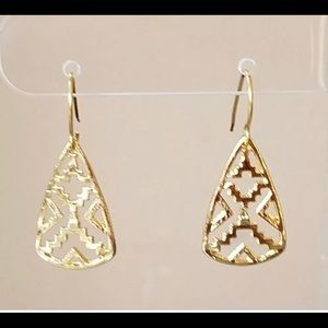 GOLD TONE AZTEC TRIBAL DANGLE DROP NATIVE EARRINGS
